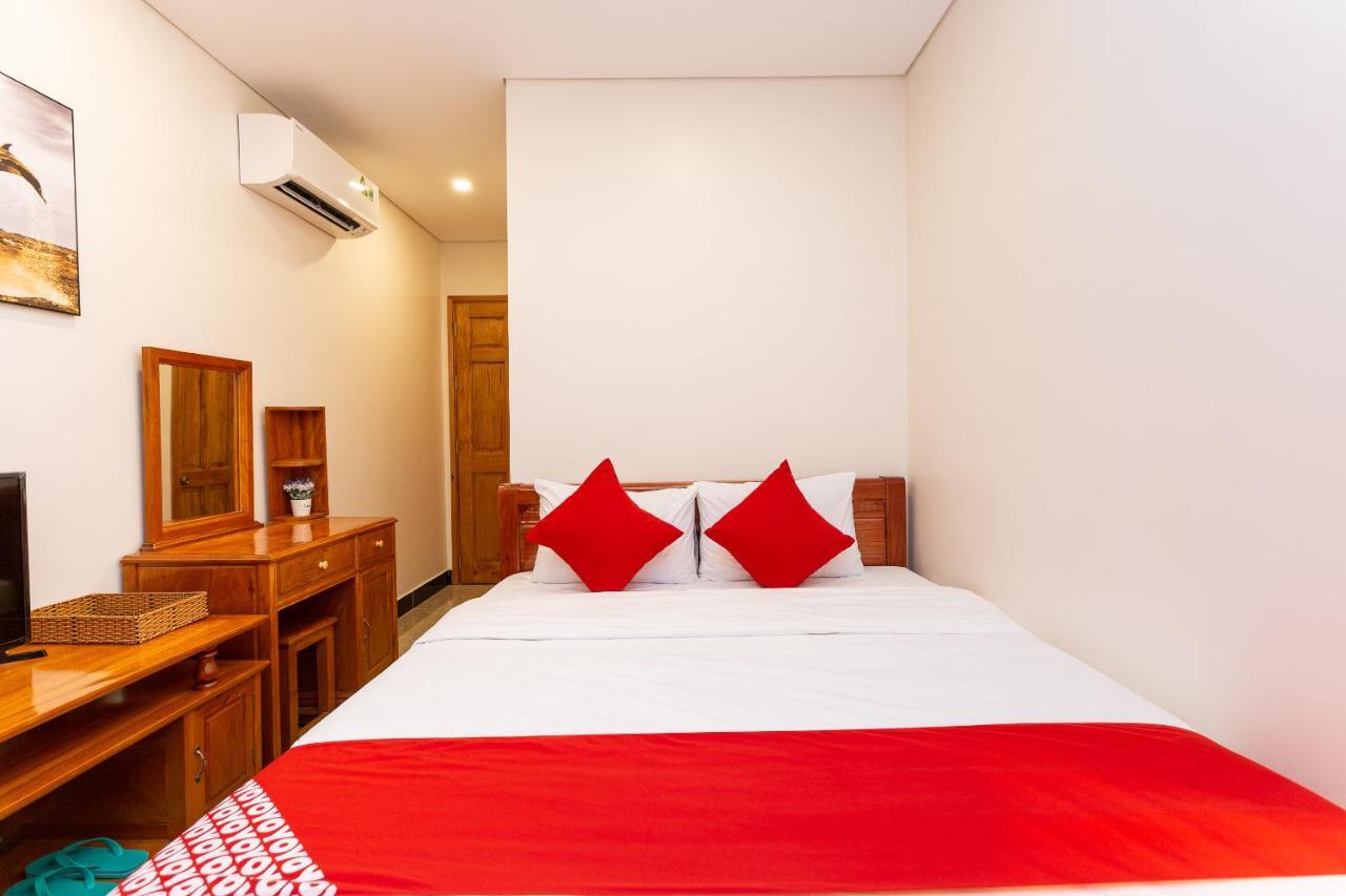 Oyo 325 Mai Hung Hotel Duong Dong Exterior foto